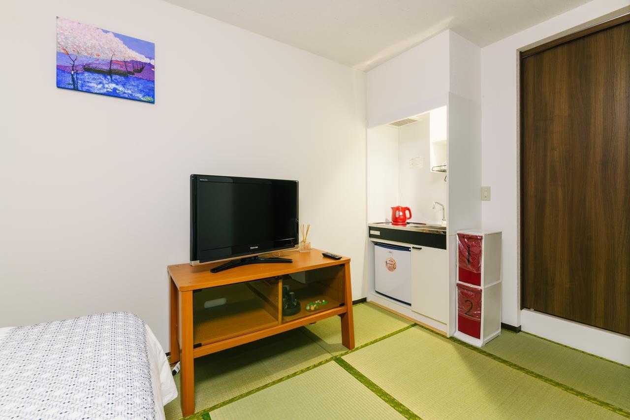 Guest House Chiharu Фукуока Екстер'єр фото